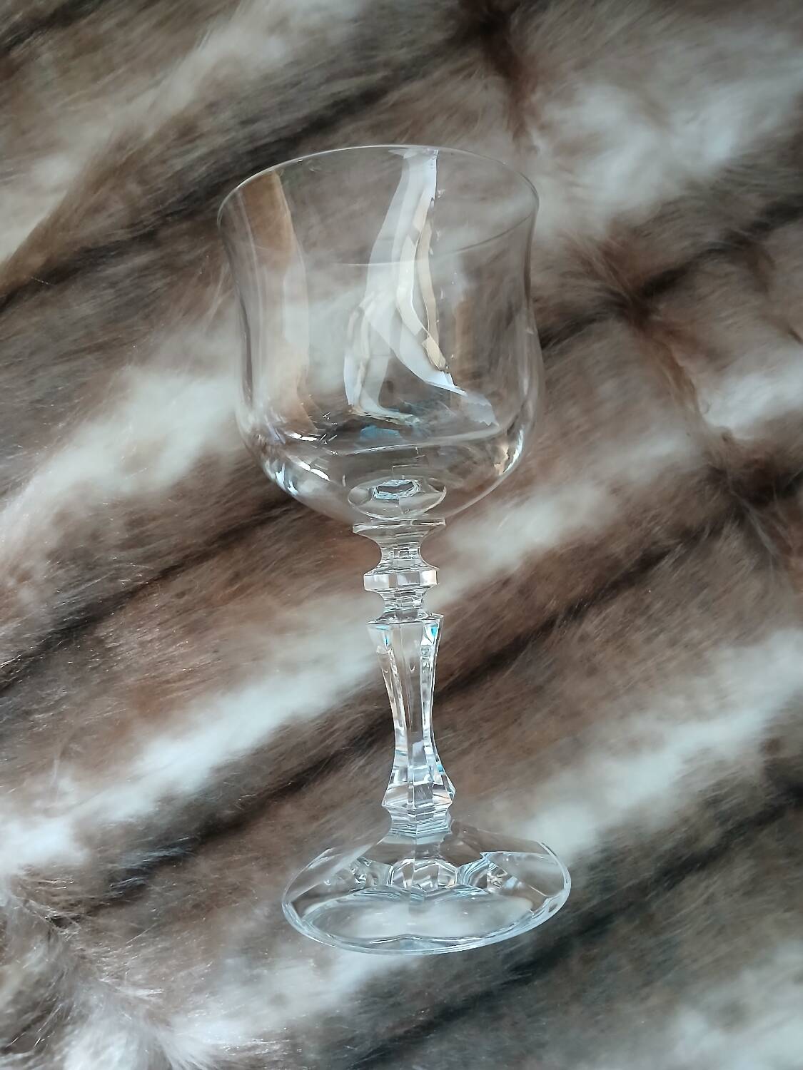 11 crystal stem glasses