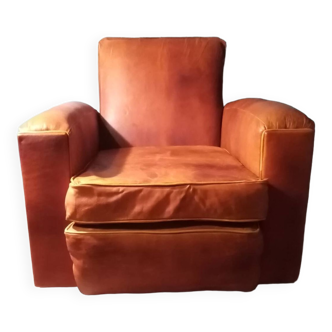 Square club armchair