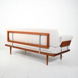 Canapé en teck « Minerva » avec accoudoirspar France & Søn