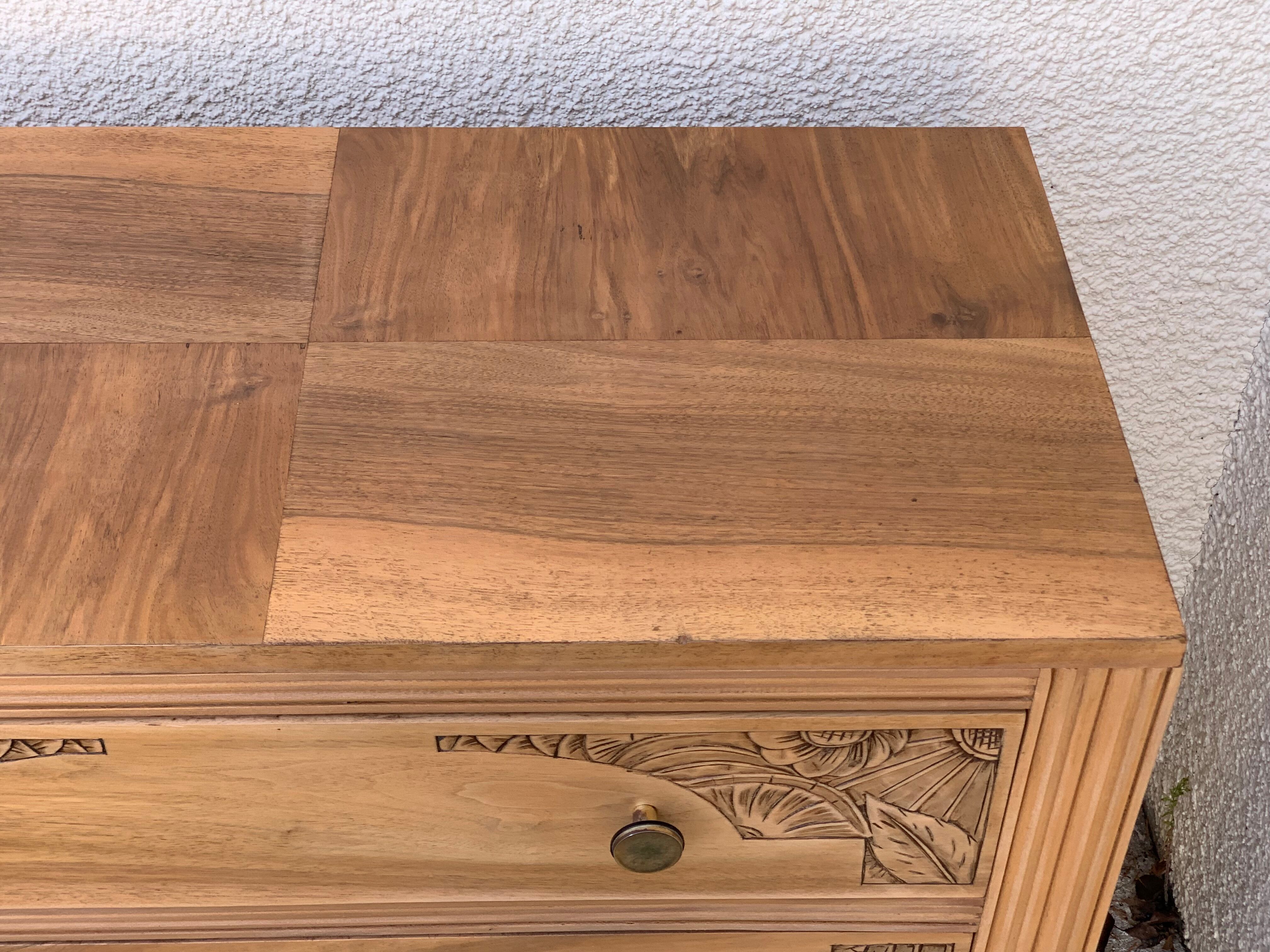 Art Deco chest of drawers Blond walnut 1930