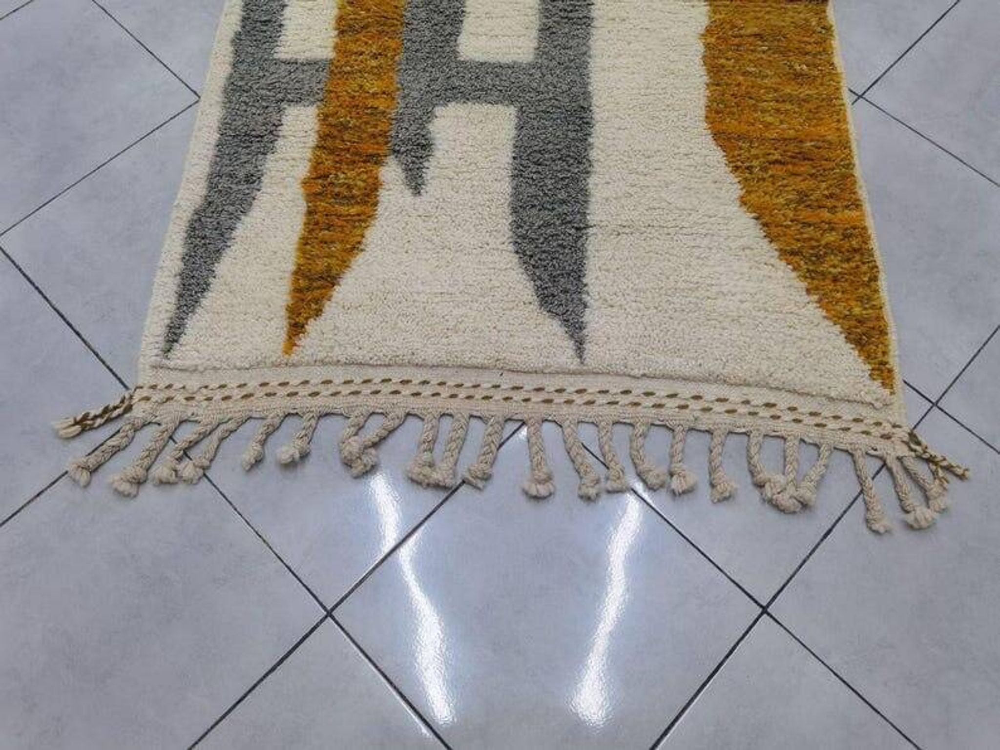 Tapis beni mrirt traditionnel tissé main