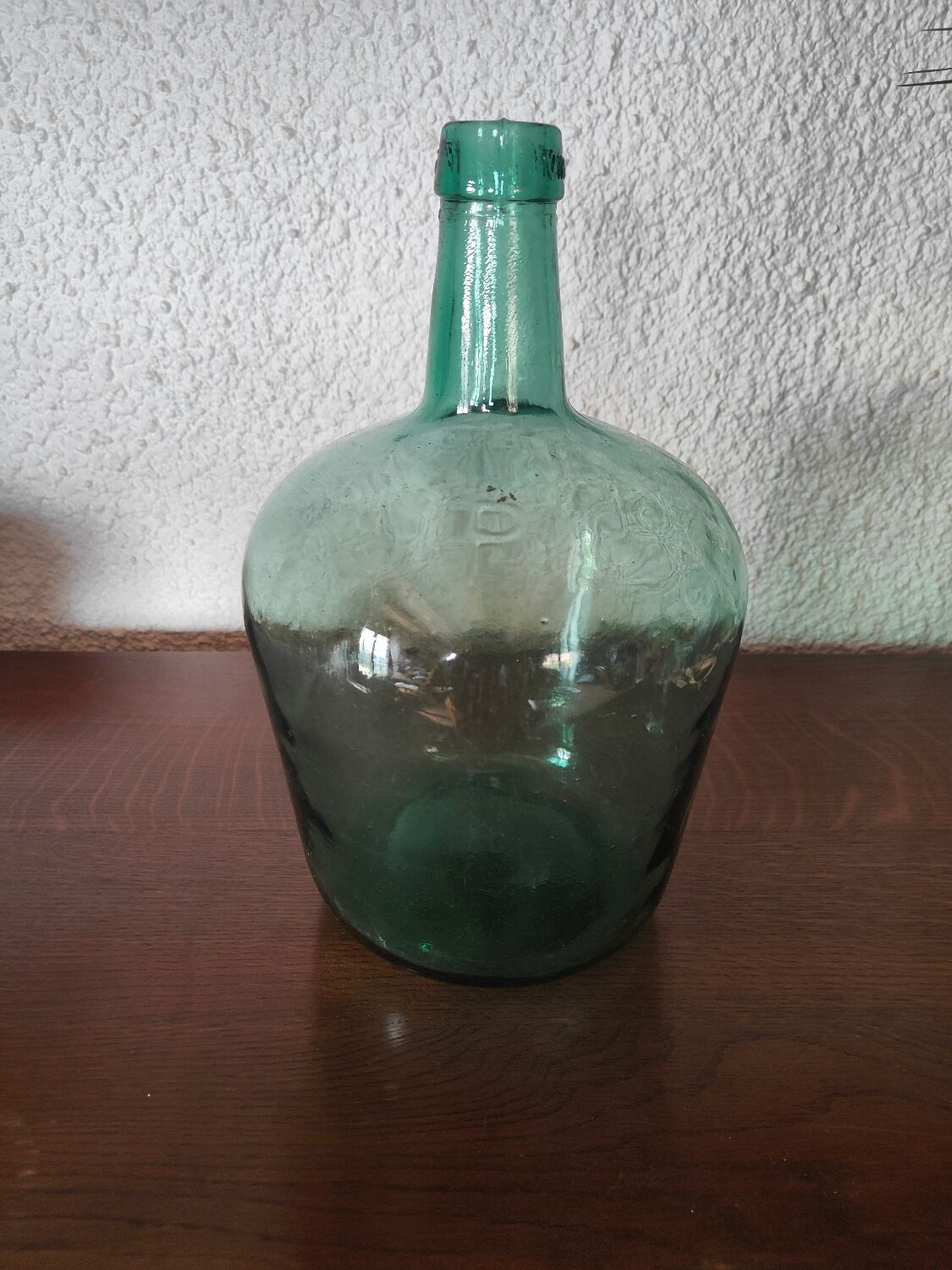 Dame Jeanne Viresa on the bottle neck in Green bubble glass 5 L