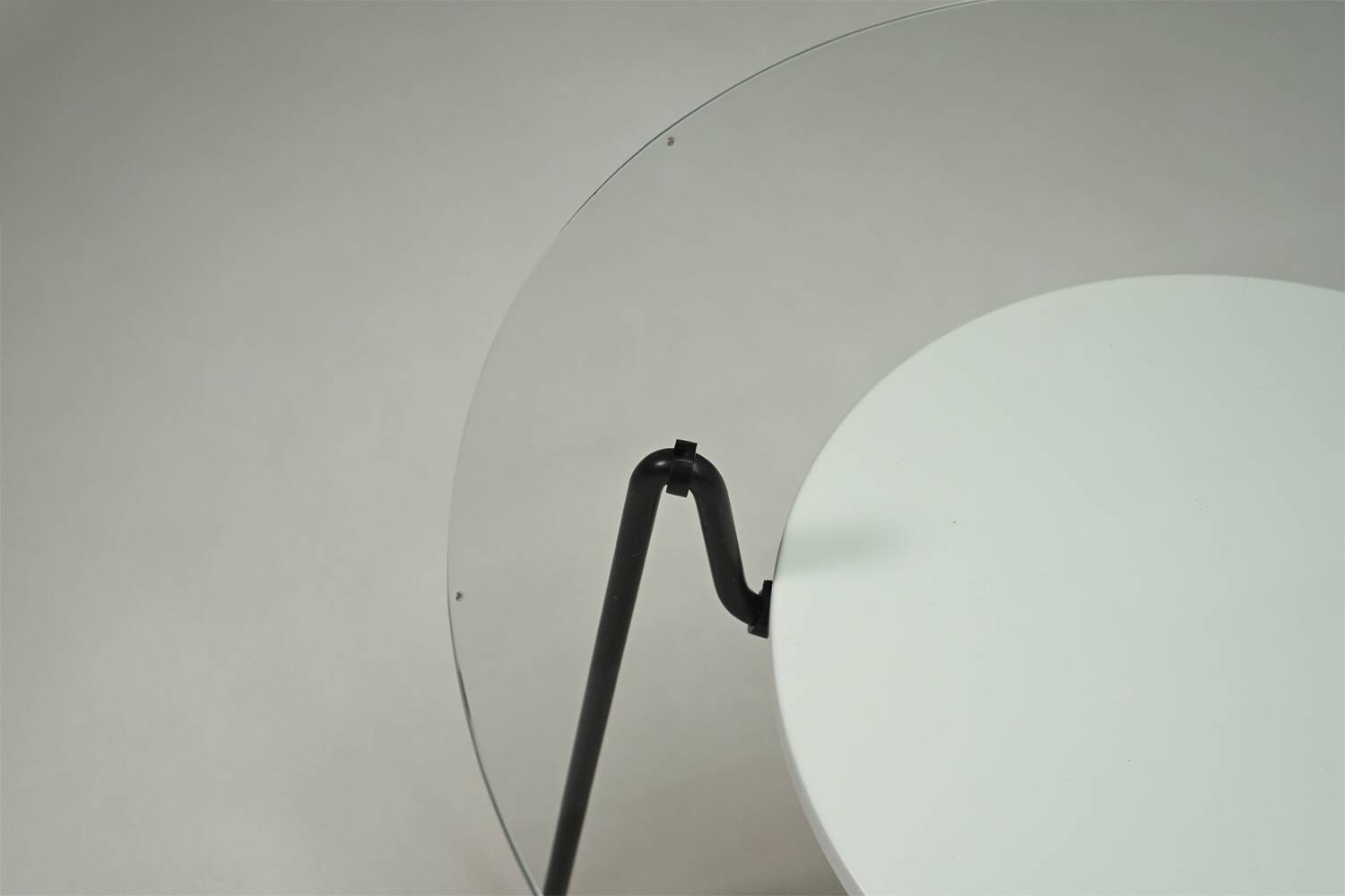 535 “Mug” table by Wim Rietveld for Gispen, 1950s The Netherlands.