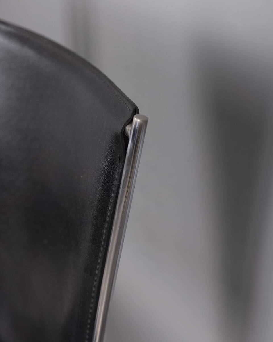 Pair of vintage leather chairs from the 1990s, designed by Segis Italia