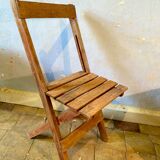 Folding wooden chair