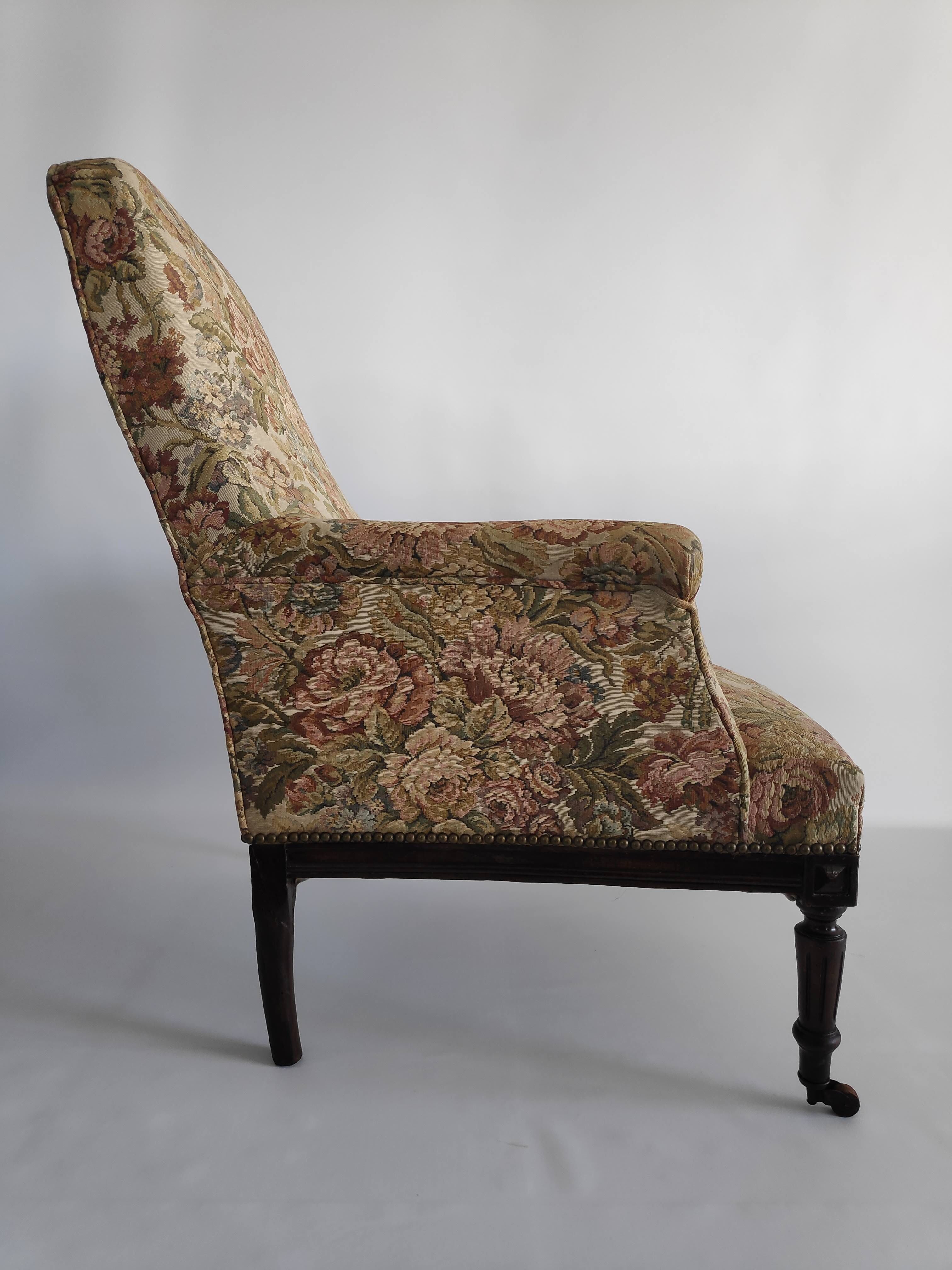 Napoleon III armchair in wood and floral patterned fabric