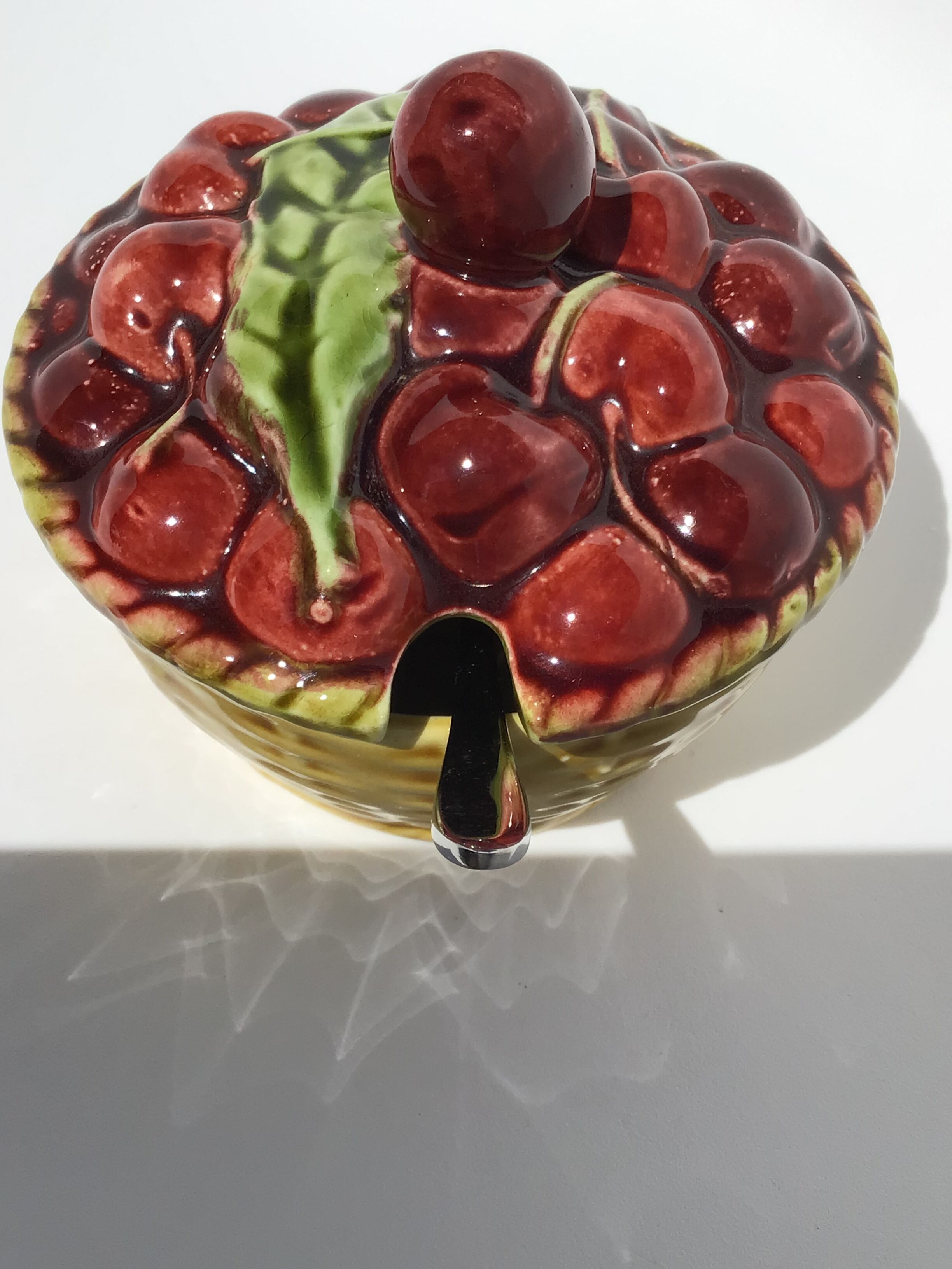 Barbotine jam jar old basket of cherries