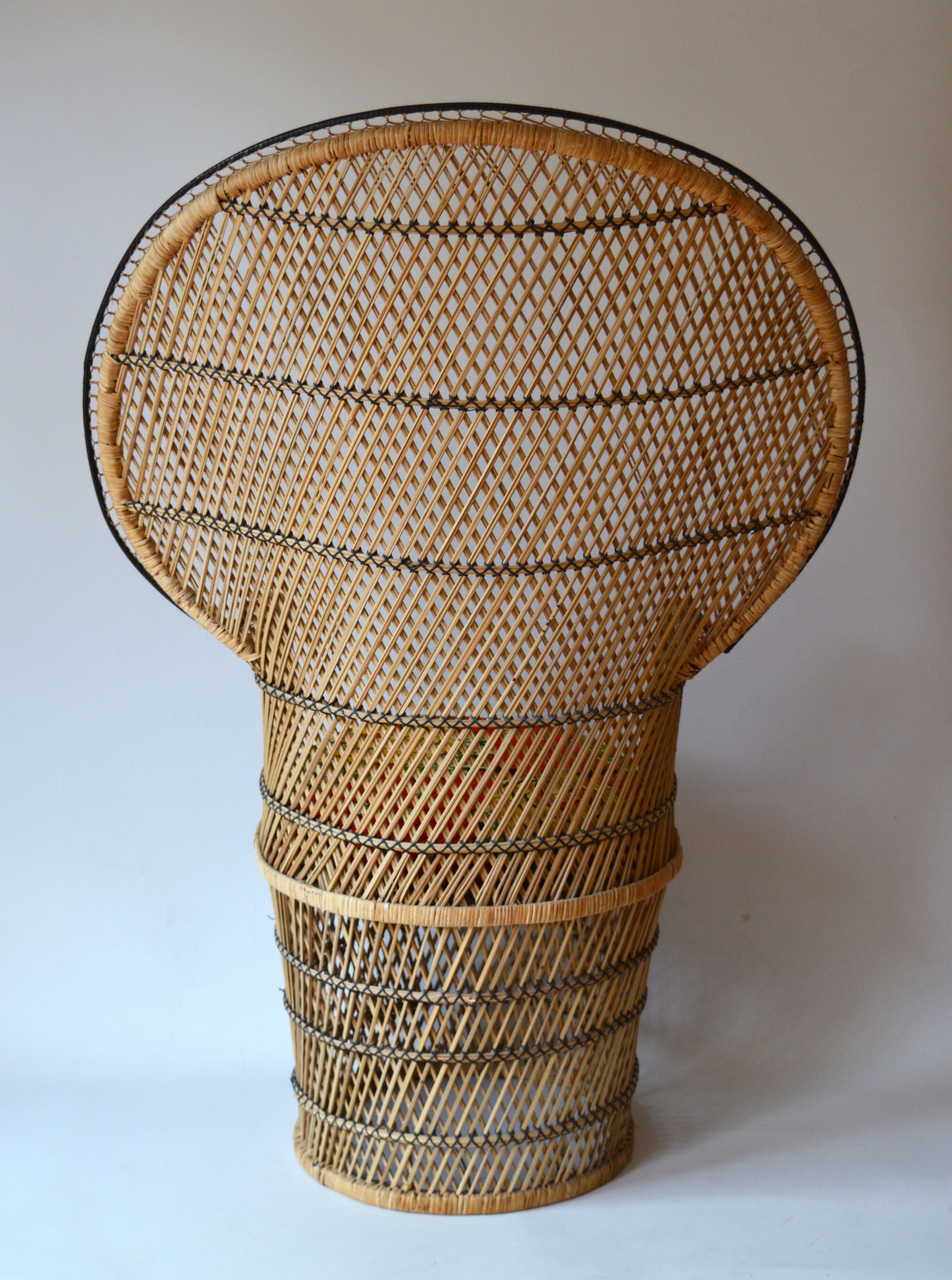 Chair Emmanuelle