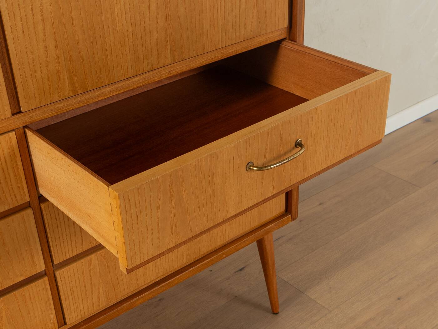 1950s chest of drawers