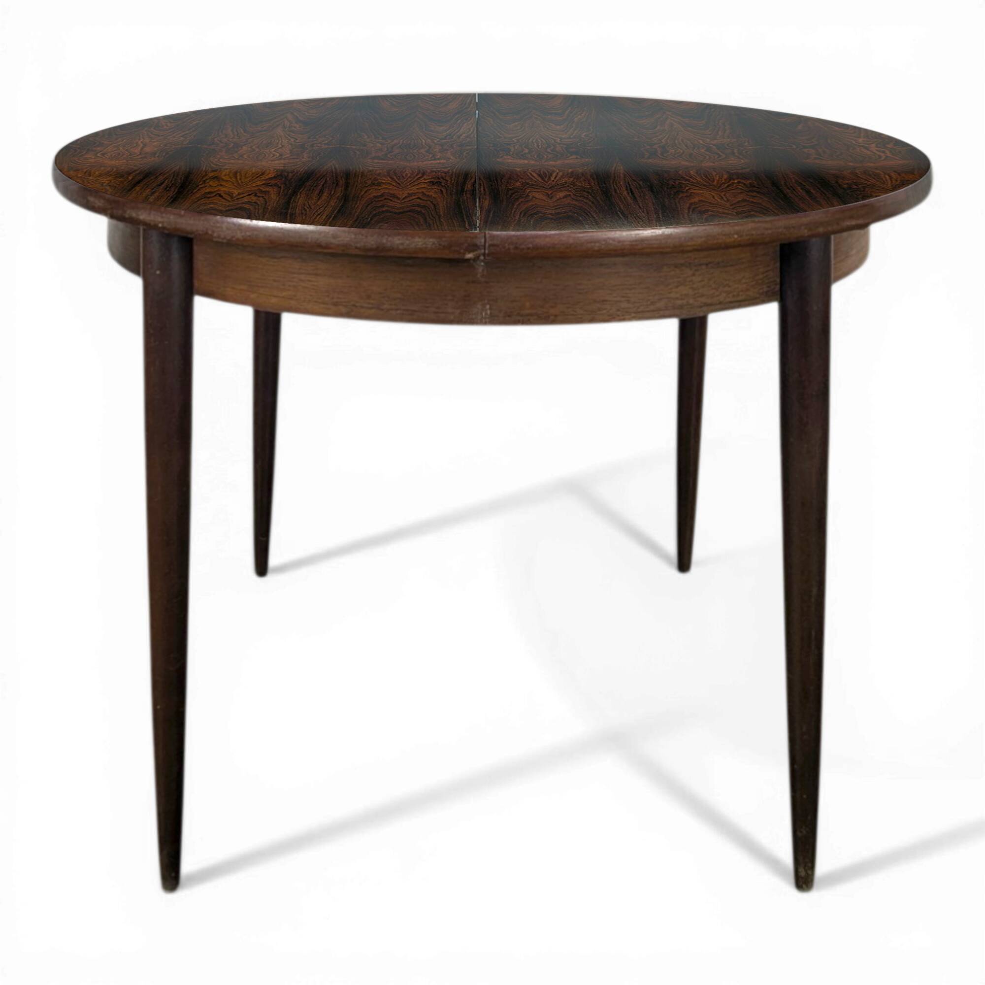 Danish dining table in rosewood