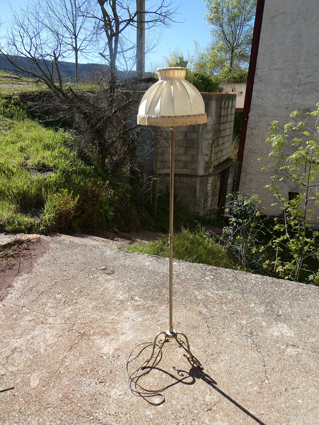 Lampadaire vintage à franges