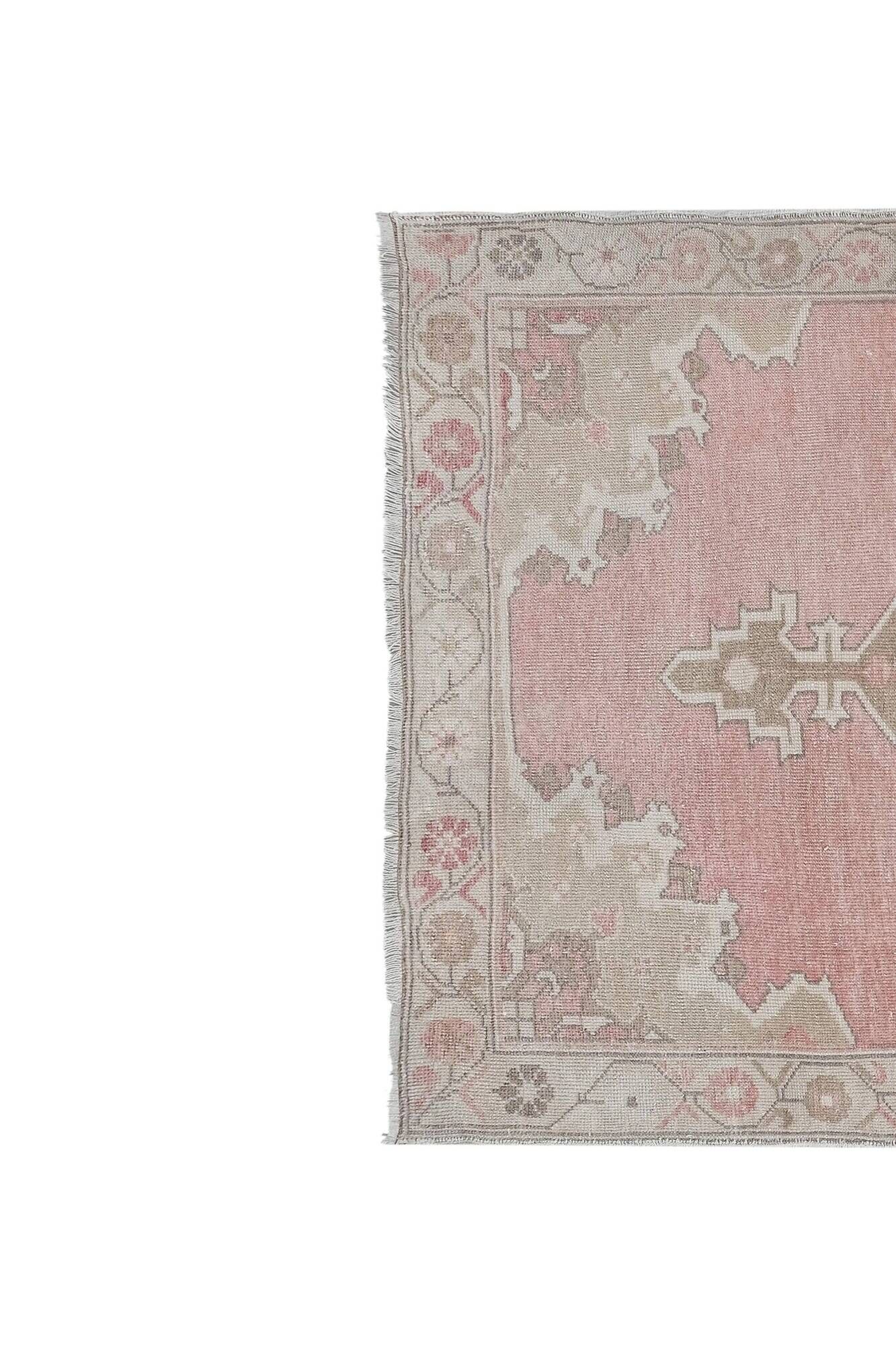 Vintage Turkish Oushak rug 138x246 cm