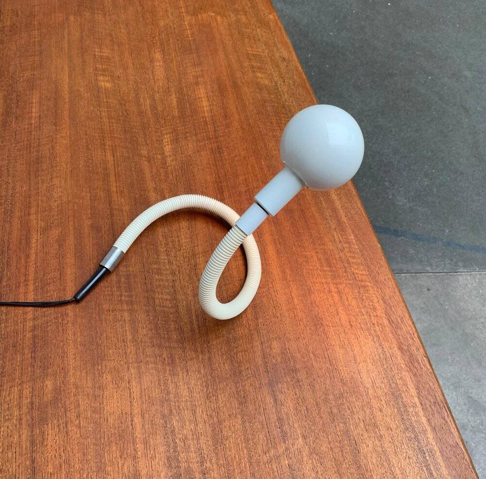 Hebi Vintage Table Lamp from the Italian Space Age by Isao Hosoe for Valenti Luce