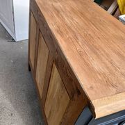 Commode