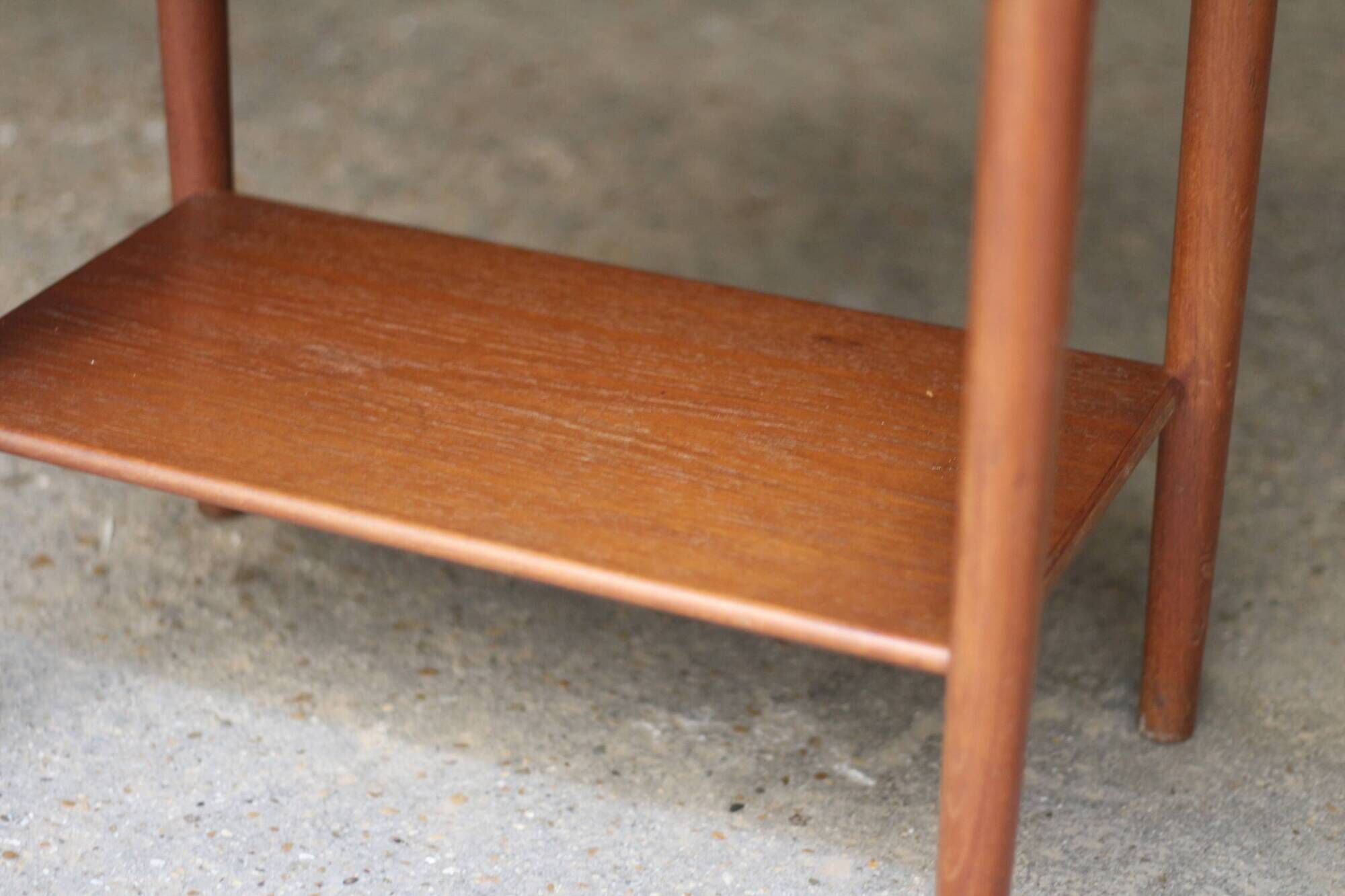 Succession LACOSTE: Scandinavian chair Model 148 - Borge Mogensen. 1954