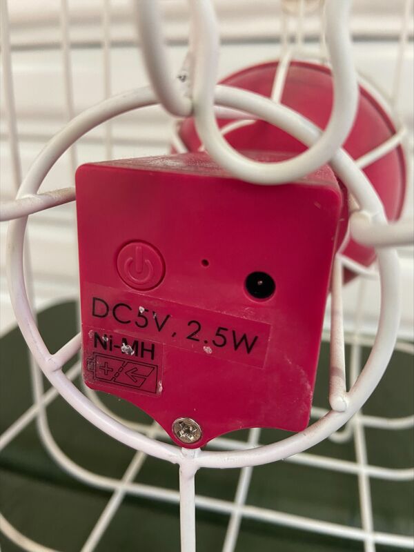 Lampe modèle ''Caged'' Matali Crasset édition Ikéa