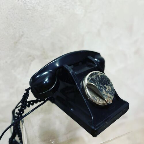 Téléphone vintage noir PTT 1940