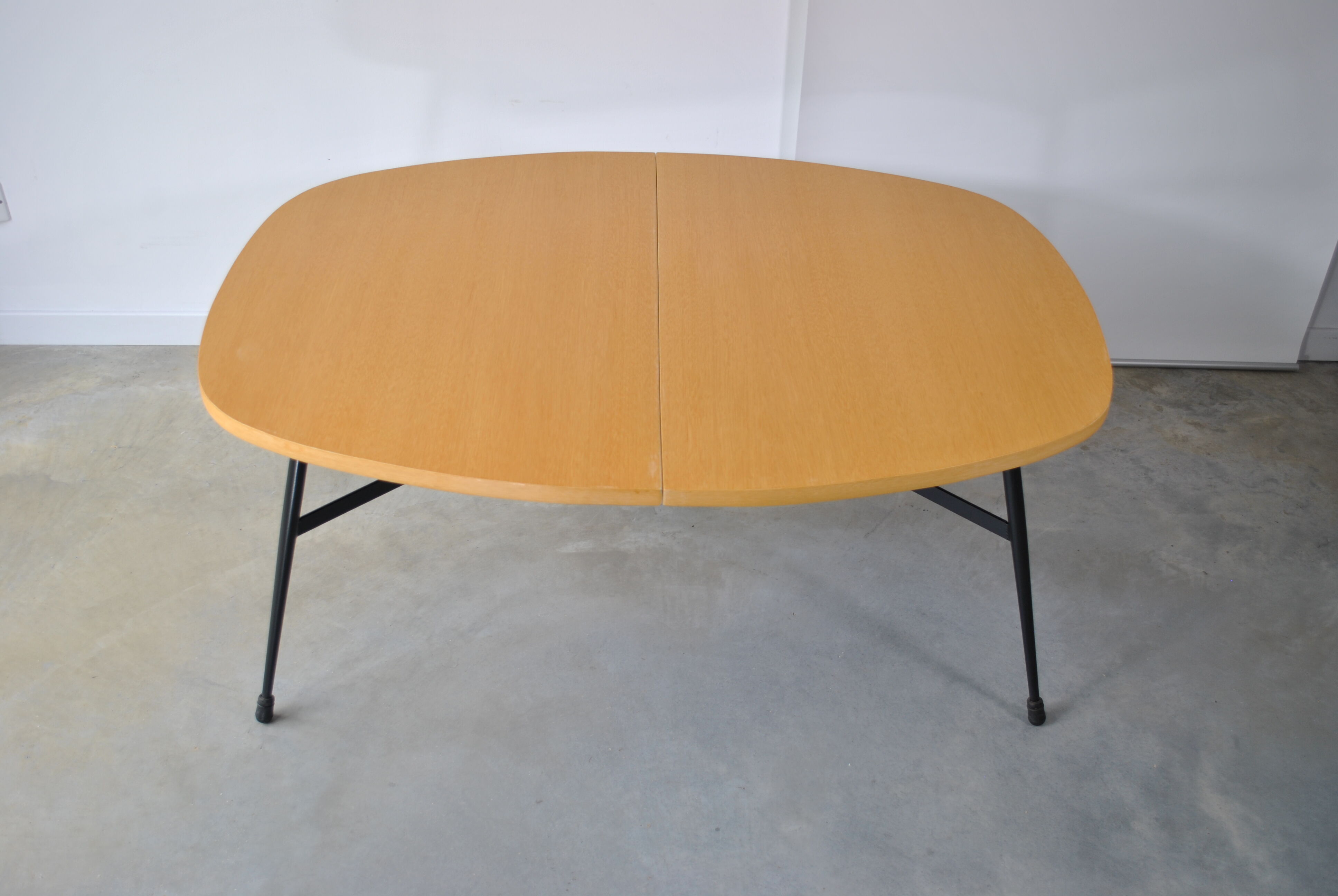 Liftable coffee table Smorrebrod 1960 in Teak