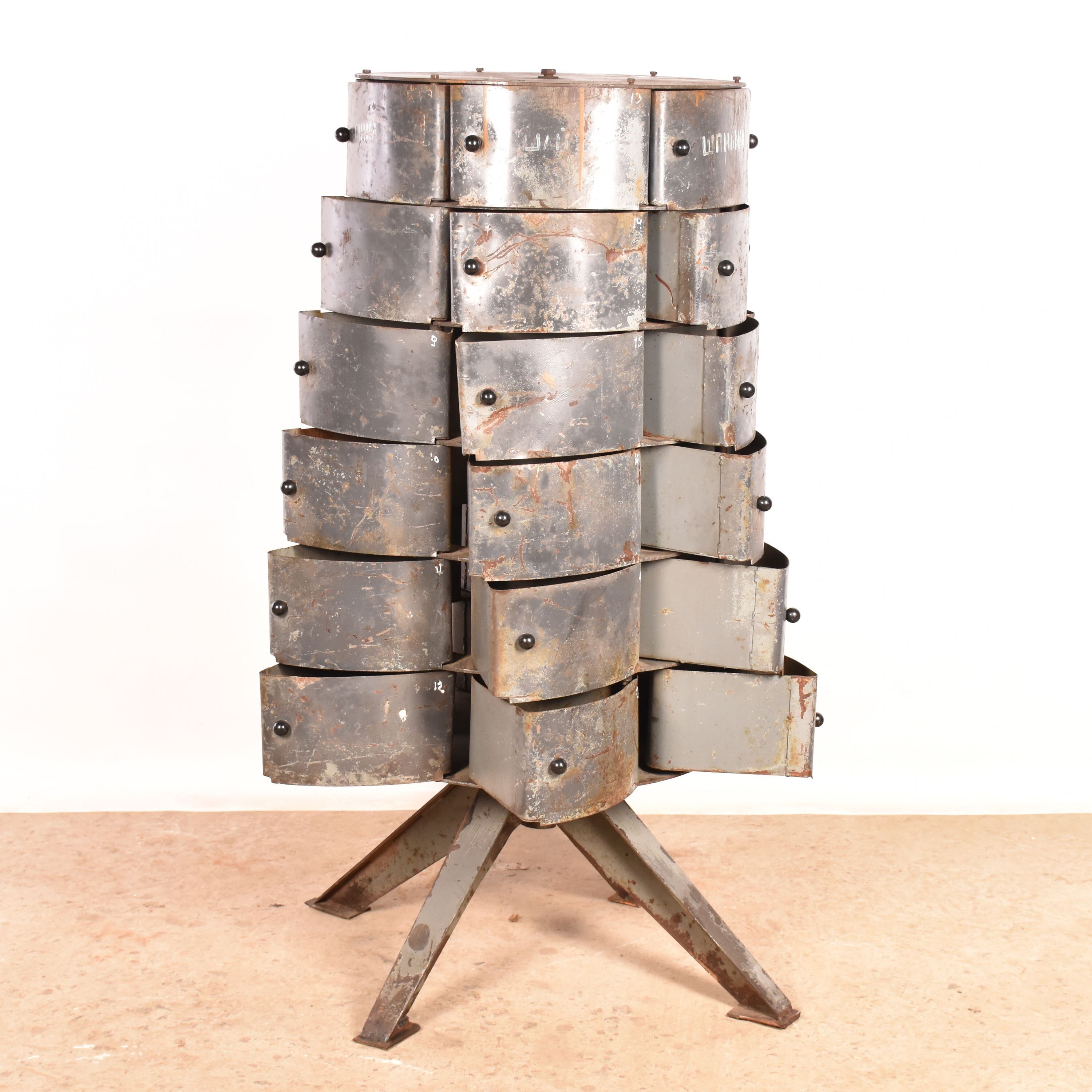 Commode industrielle armoire métallique