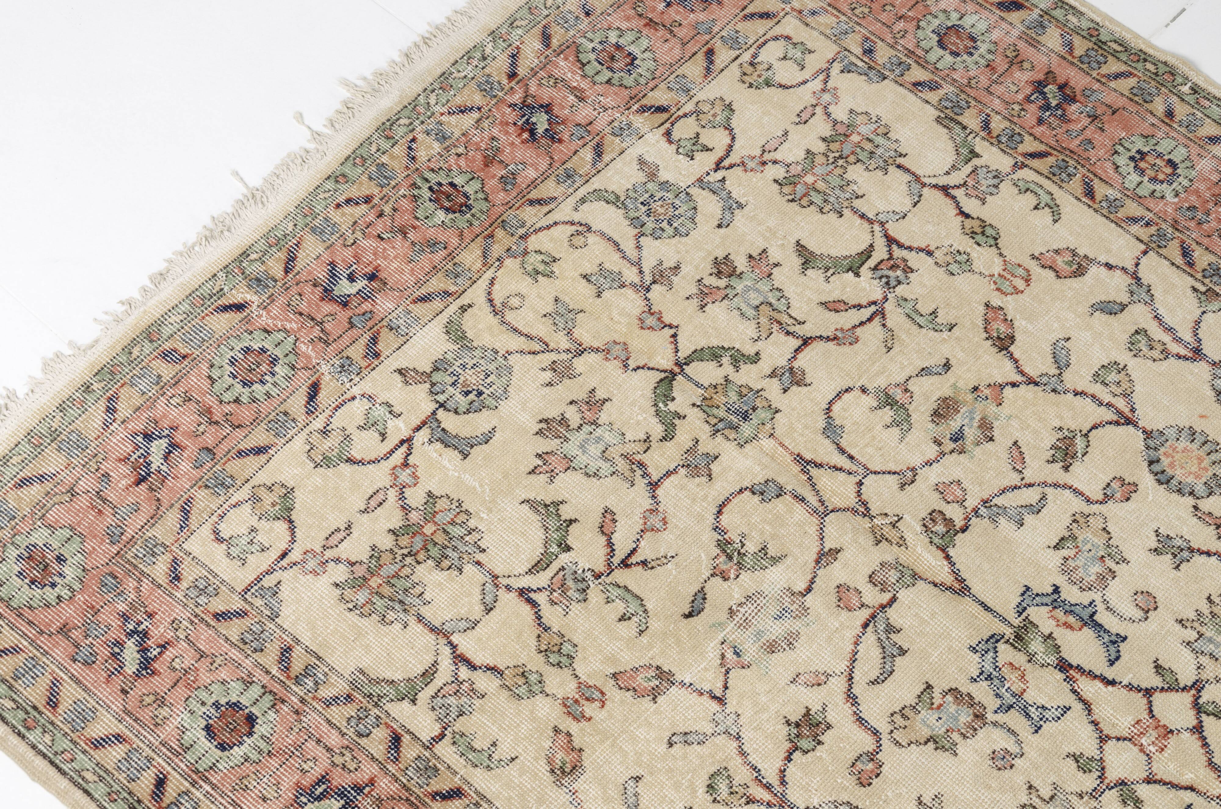 Tapis vintage kurde anatolien skuv1018