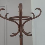 Wooden parrot coat rack - old style curved wood - 12 bells