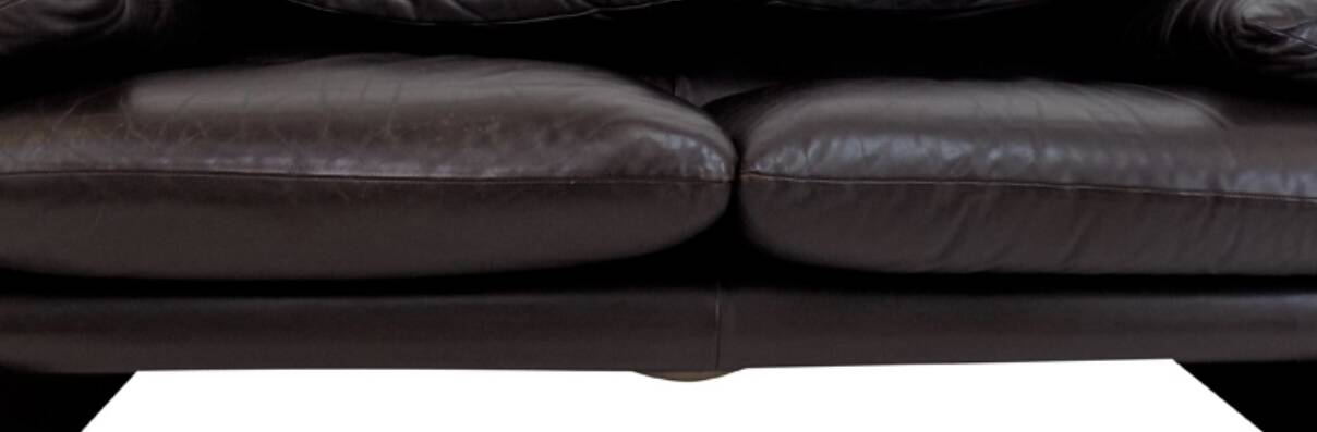 Cassina leather sofa Maralunga model by Vico Magistretti