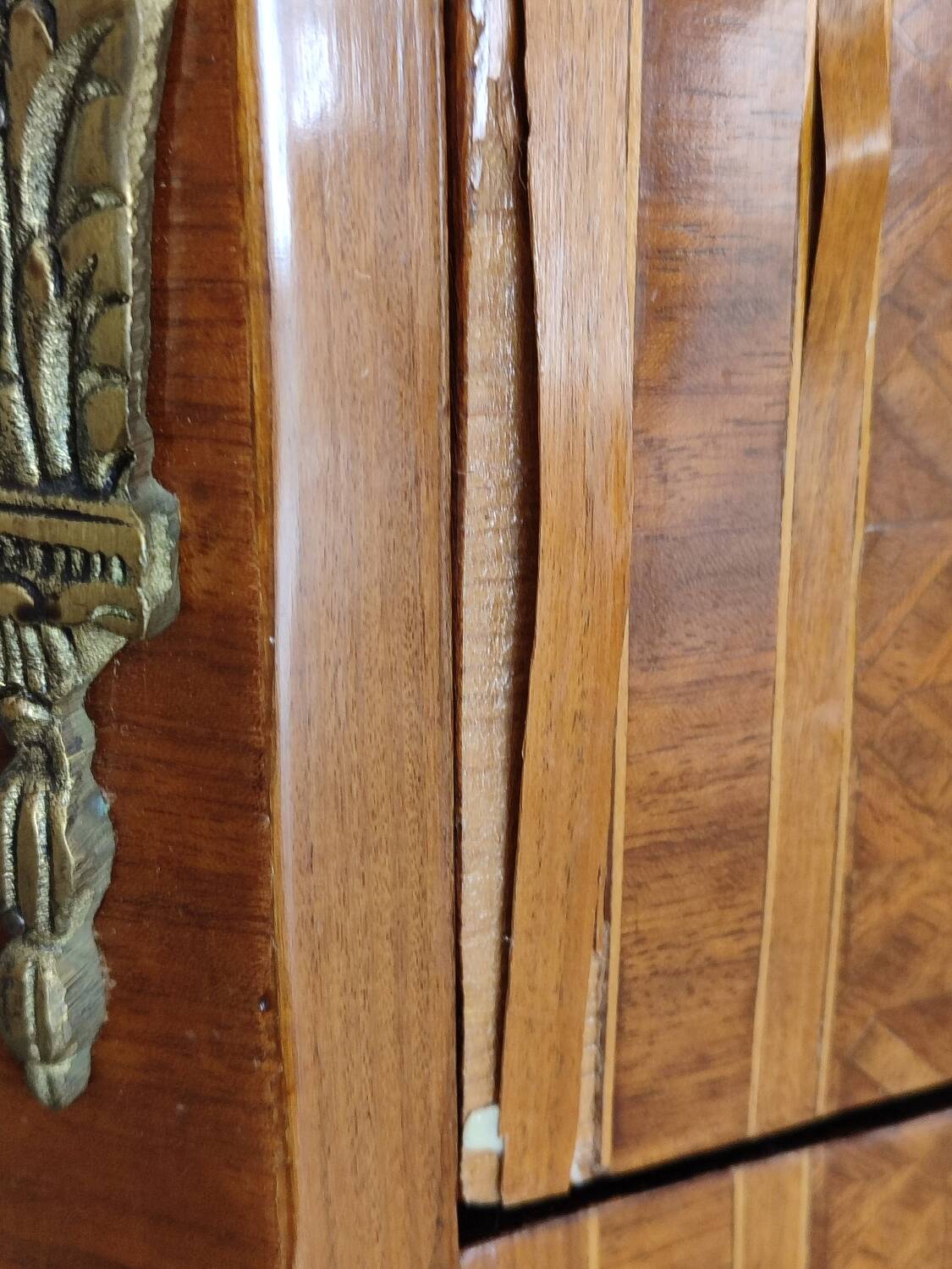 Louis XVI style chest of drawers