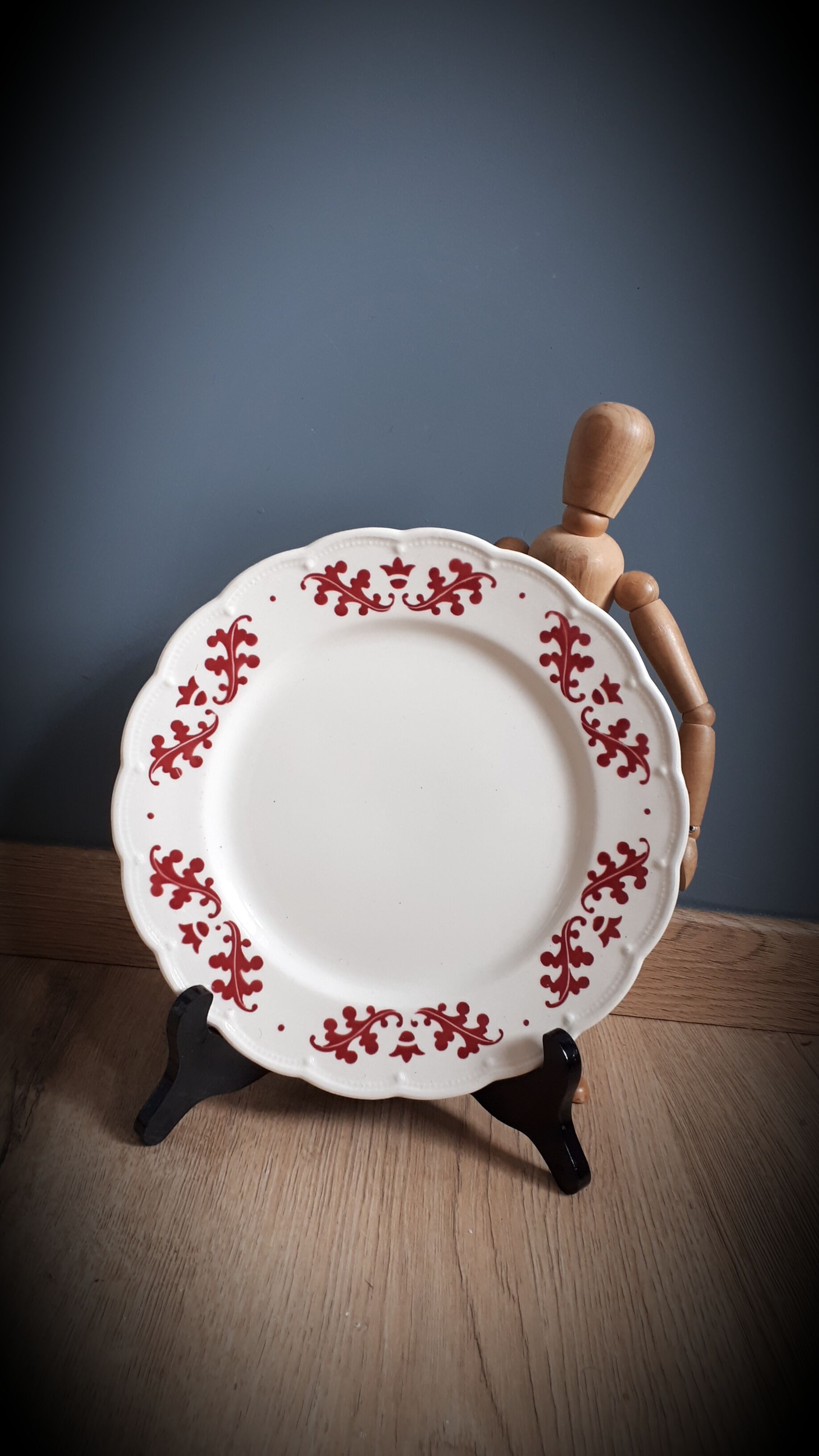 Coronation boch plate