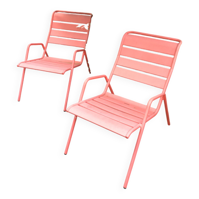 2 fauteuils bas Fermob modèle Monceau couleur capucine