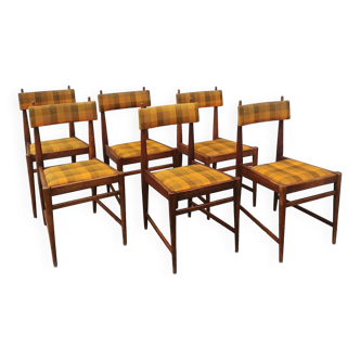 Six chaises scandinaves en teck vintage