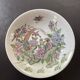 Chinese ceramic bowl with a diameter of 14 cm.