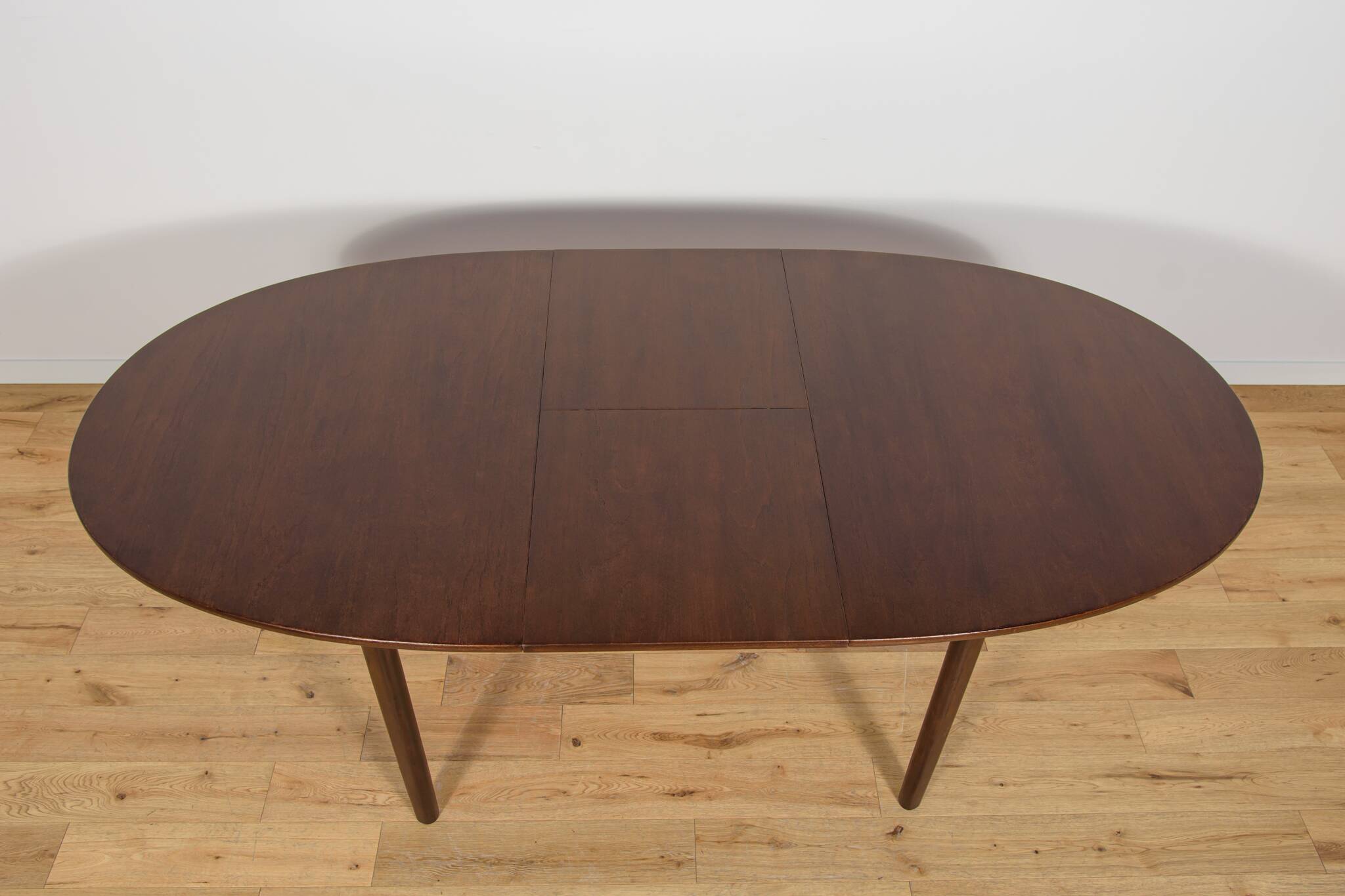 Mid-Century Oval Extendable Teak Dining Table from McIntosh, 1960s