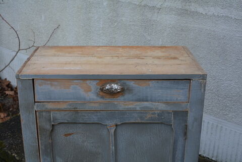 Parisian buffet skated