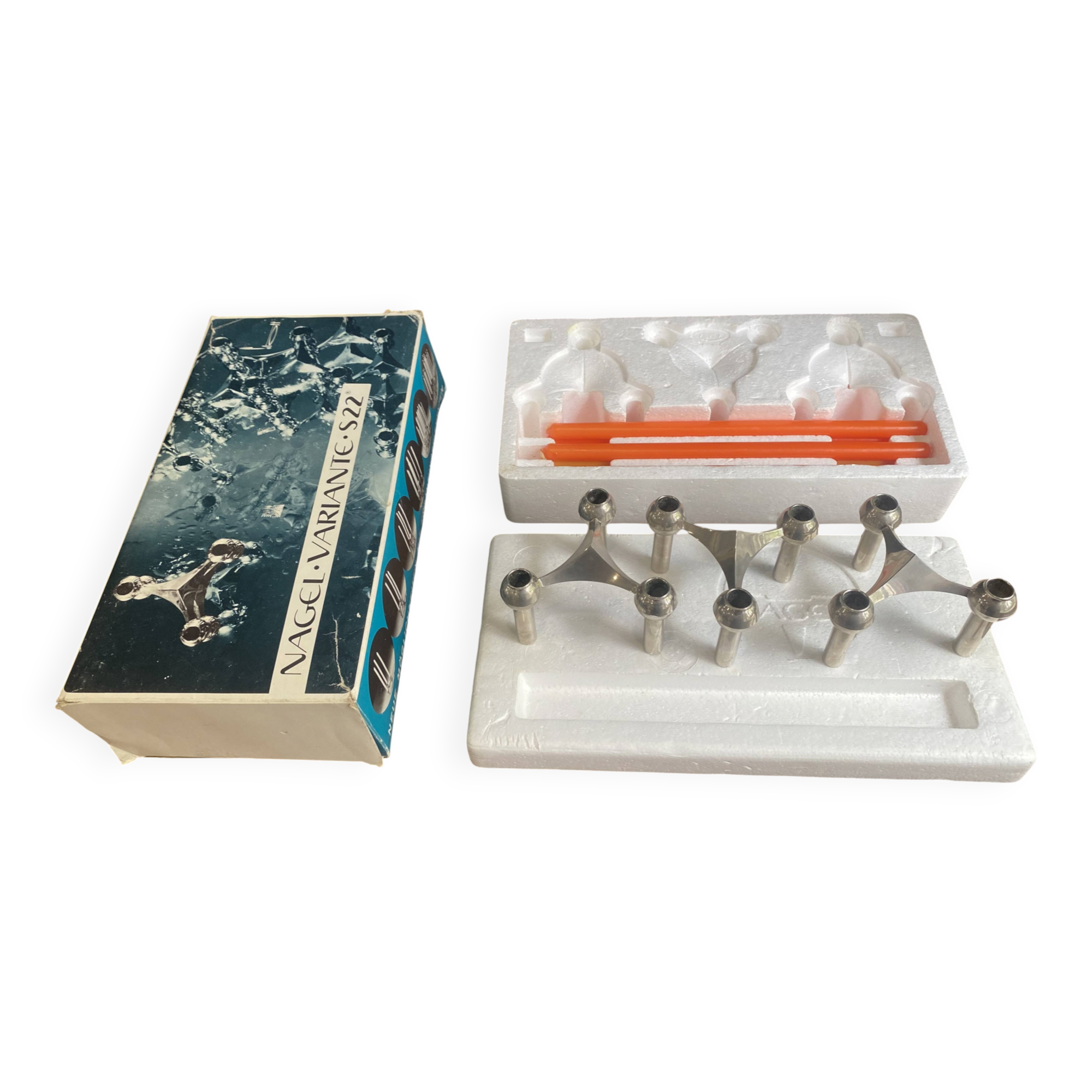 Set of 3 S22 candle holders and 9 vintage 1970 NAGEL modular candles in box.