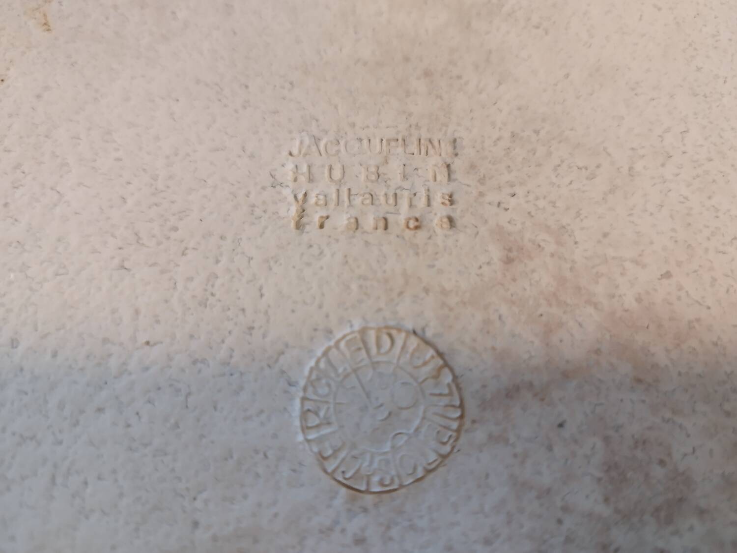 Jacqueline Hubin/Capron Vallauris trivet