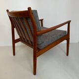 Fauteuil danois attribué au designer Svend Age Eriksen