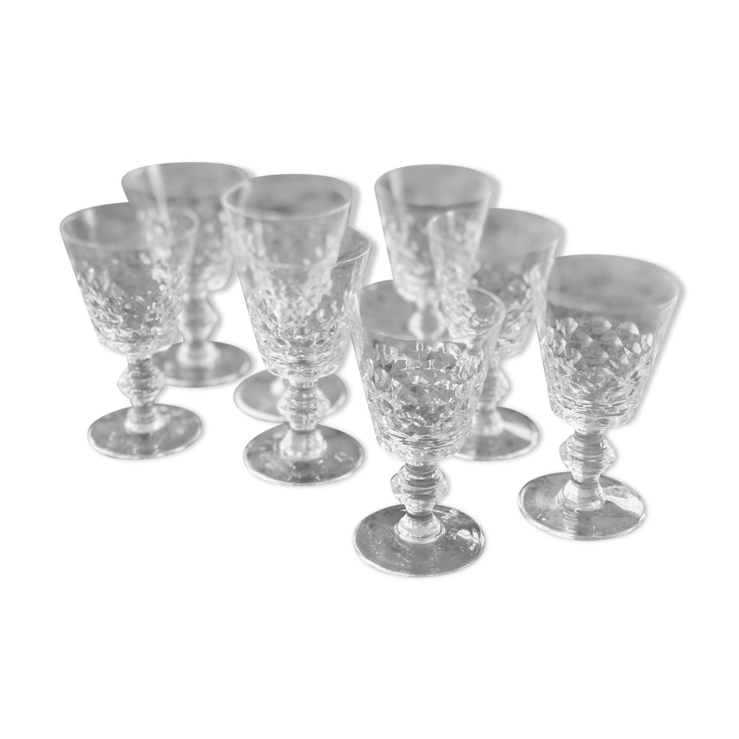8 Chiseled glasses in old crystal