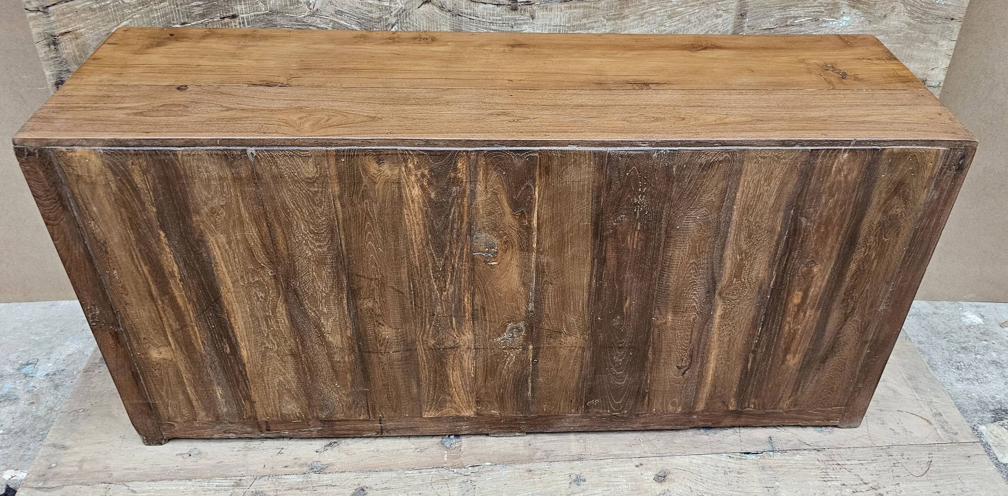 Buffet - glass TV cabinet in Burmese teak