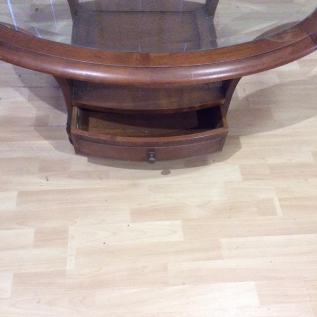 Coffee table in cherry and glass