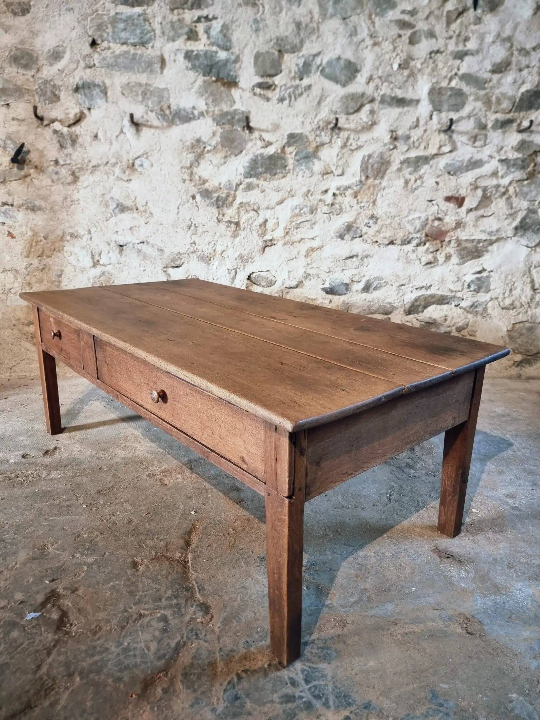 Table basse ancienne en chêne français – Table de ferme rustique du XIXe siècle avec tiroir et panneau de rangement coulissant, vers 1850