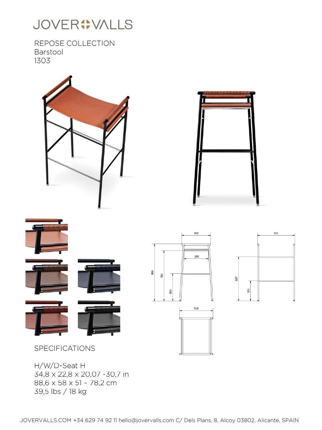 Lote de 3 Taburetes de Bar Contemporáneos "Repose" Sillín Marrón Oscuro Estructura Engomada Negra