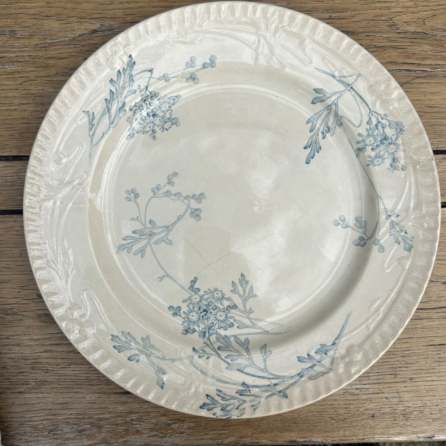 Large Magenta Creil and Montereau dish