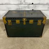 Travel trunk
