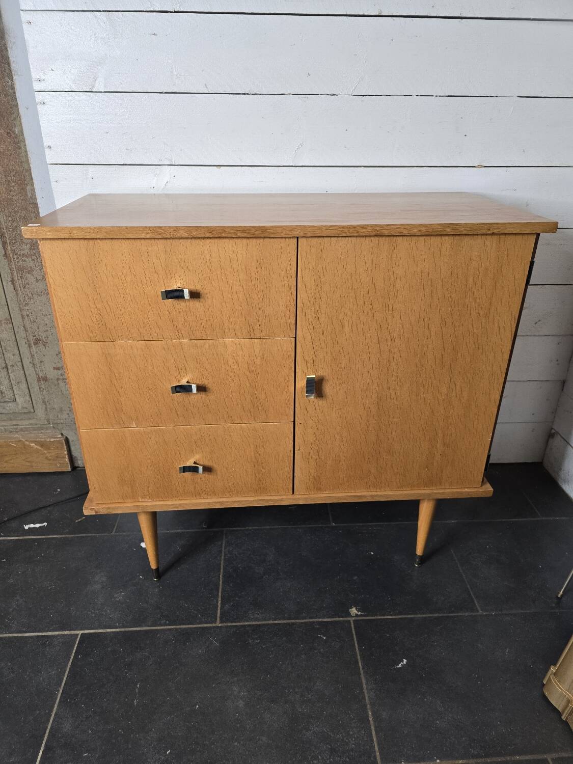 Commode en chêne, années 60