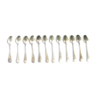 Série de douze petites cuillères