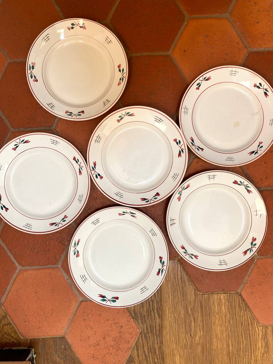 6 pink and green plates in old earthenware from St Amand