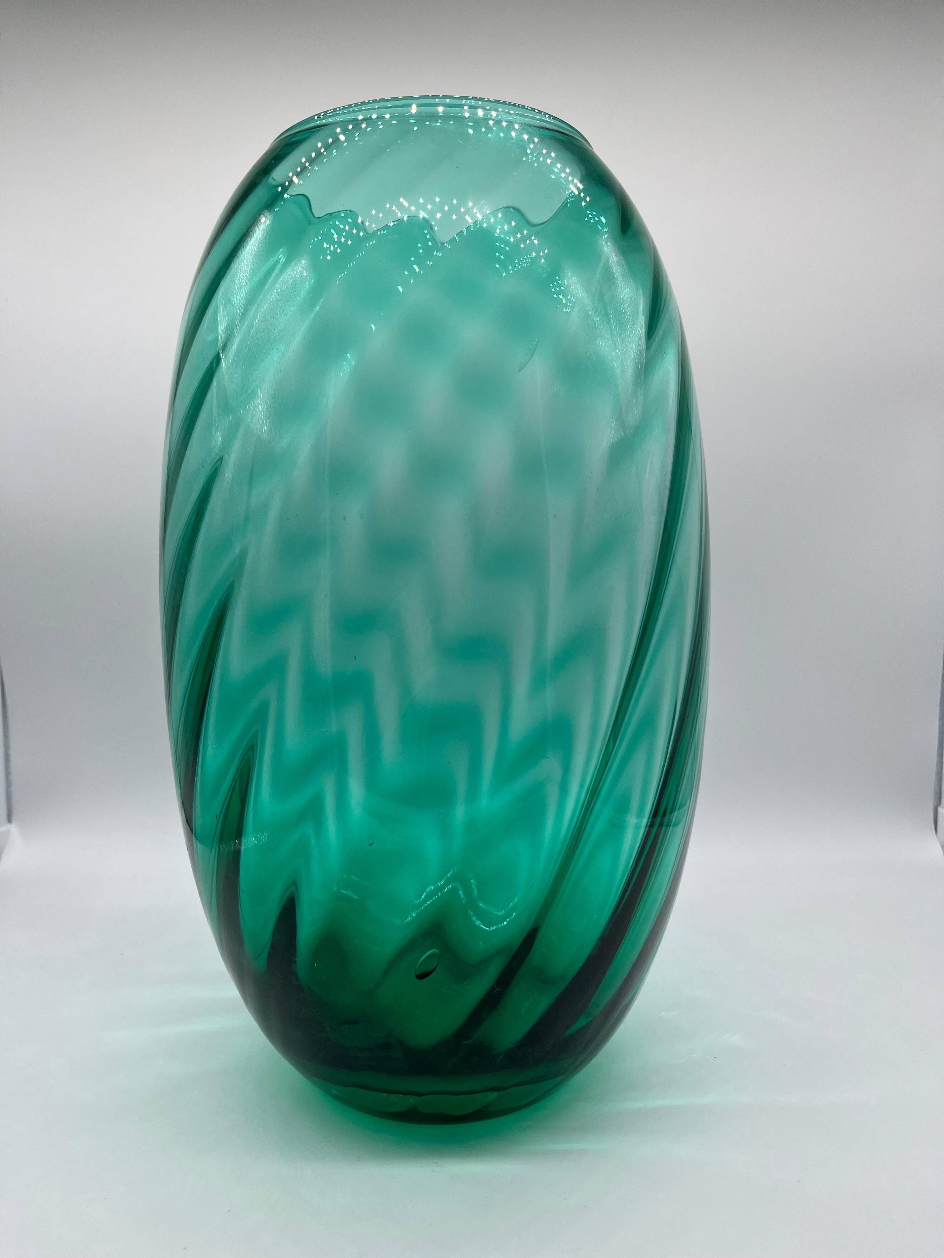 Large Green Murano vase by IVM Mazzega, art spiral glass