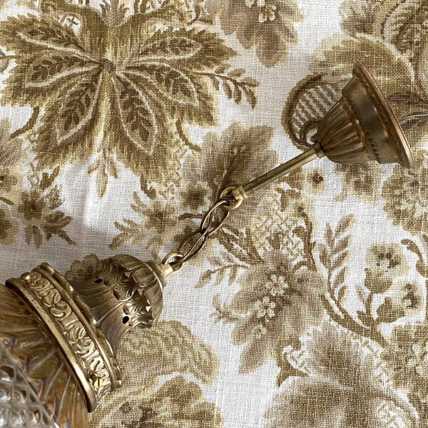 Grande suspension boule en verre pressé bicolore