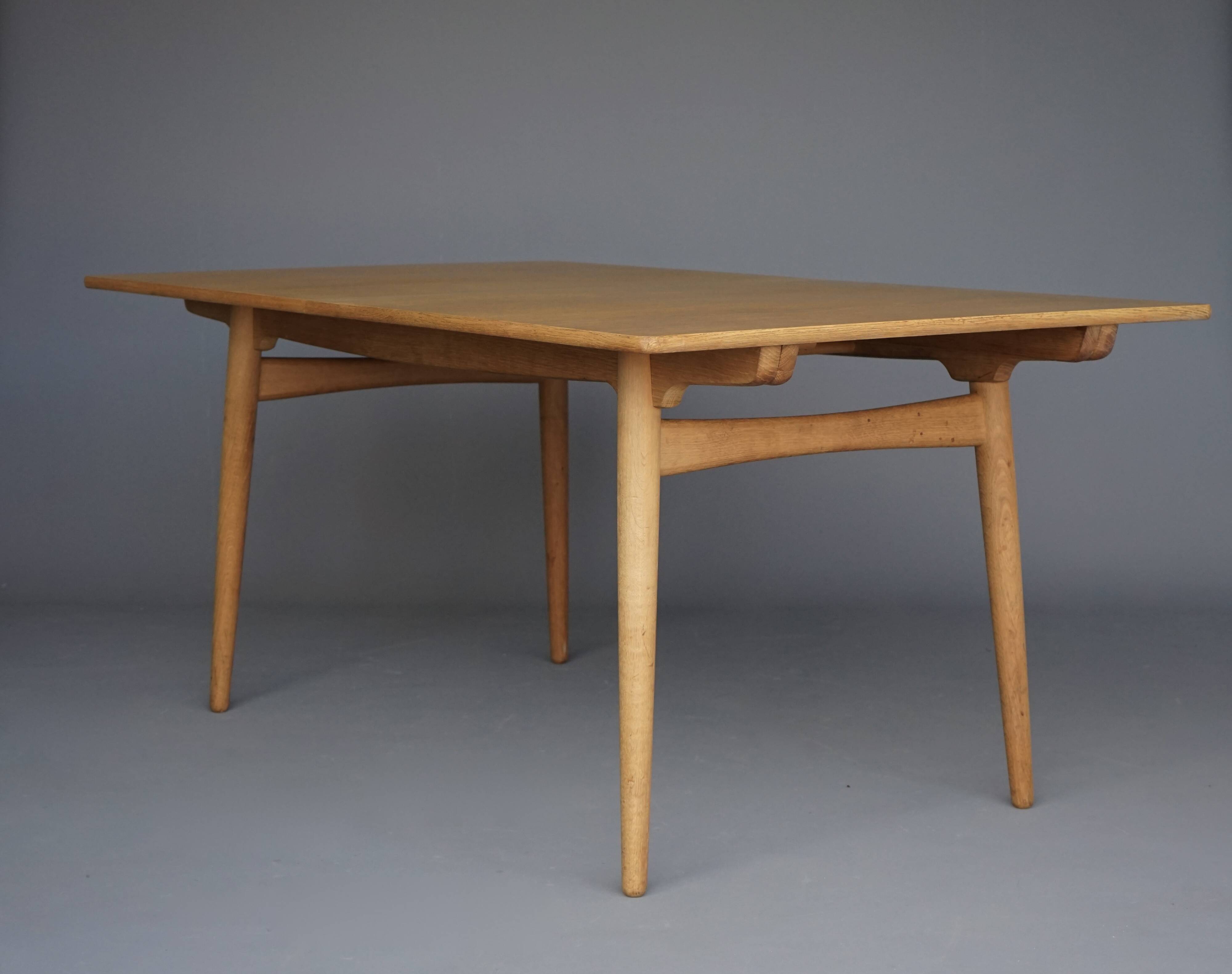 Table à manger extensible en chêne Hans J. Wegner, modèle AT 310, par Andreas Tuck, 196
