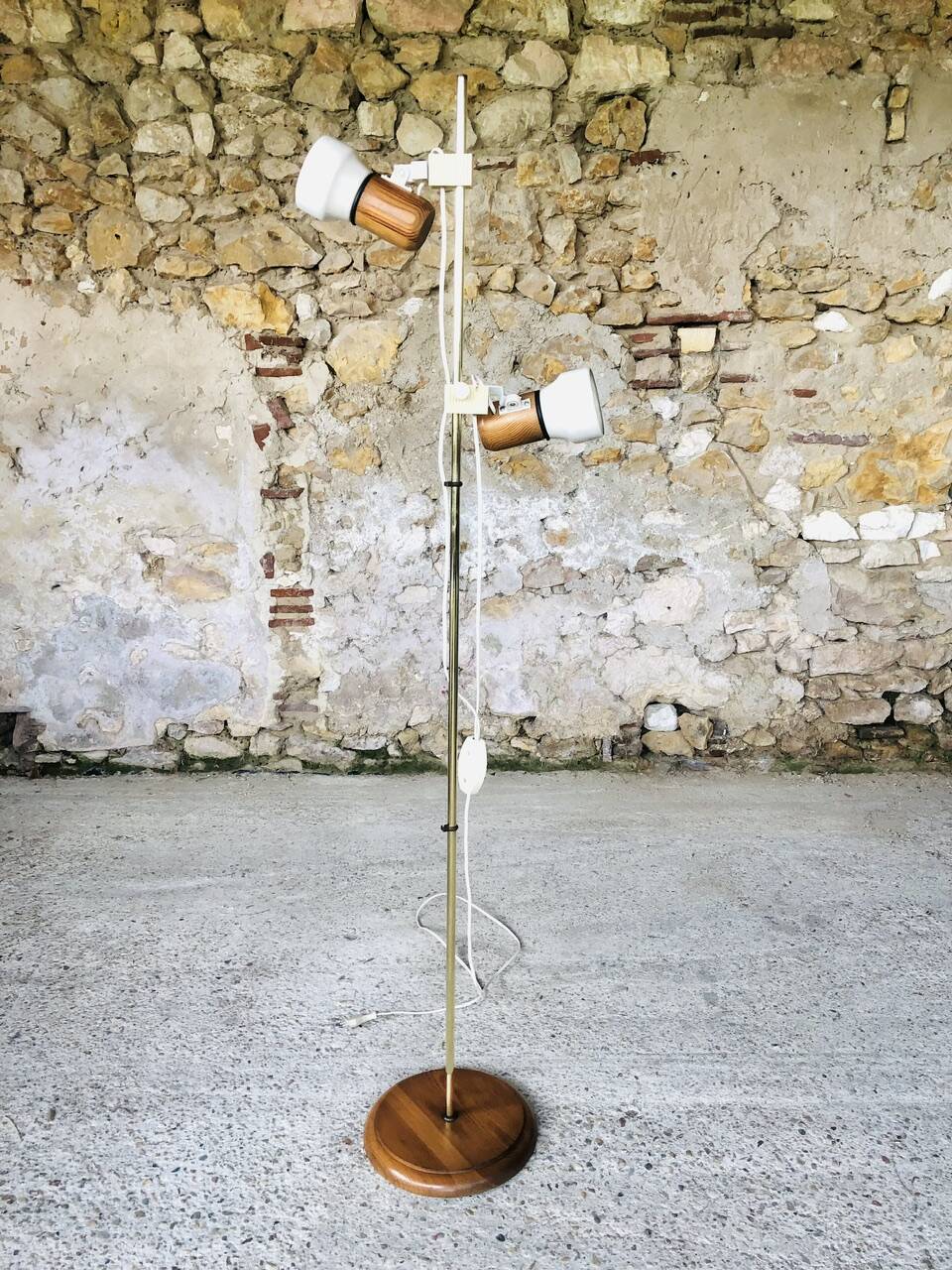 Vintage adjustable floor lamp by Vrieland design, circa 70's/80's